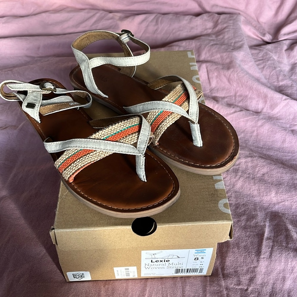 Toms Lexie Sandal.